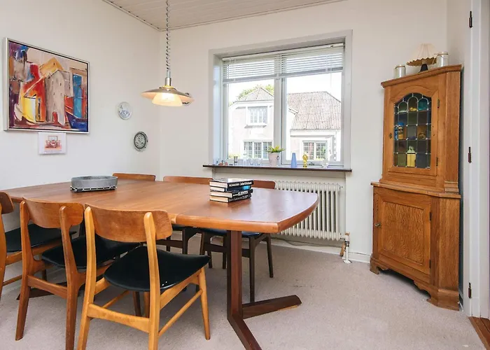 Сasa de vacaciones 6 Person In *